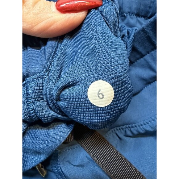 Lululemon Lined Running Shorts Women’s Size 4 Blue 2” - Picture 7 of 9